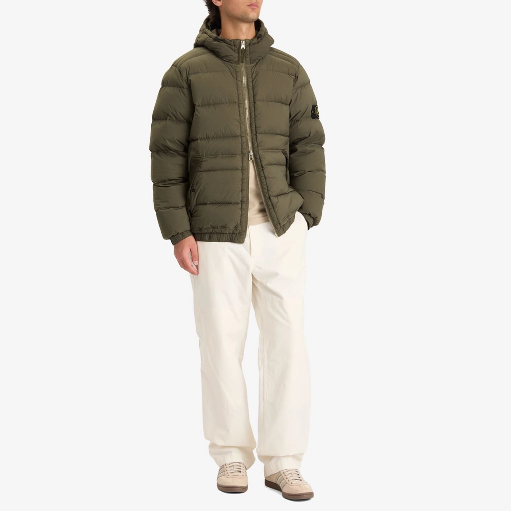 Stone Island Men's Seamless Tunnel Nylon Down-TC Jacket Military Green